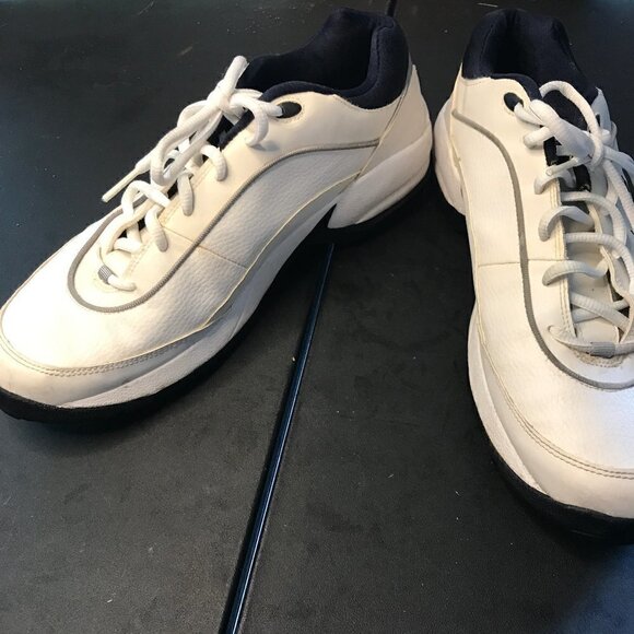 NIKE AIR MENS GOLF SHOES SIZE 8.5 - Picture 7 of 7